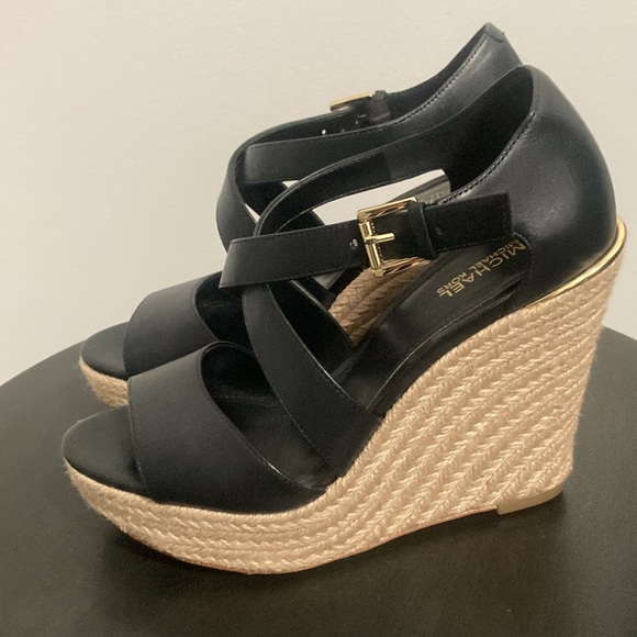 Michael Kors Wedges - Picture 2 of 4